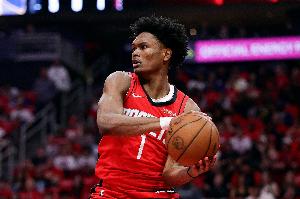 开云平台-阿门-汤普森：每个赛季我都想赢得总冠军 每一年那都是我的目标